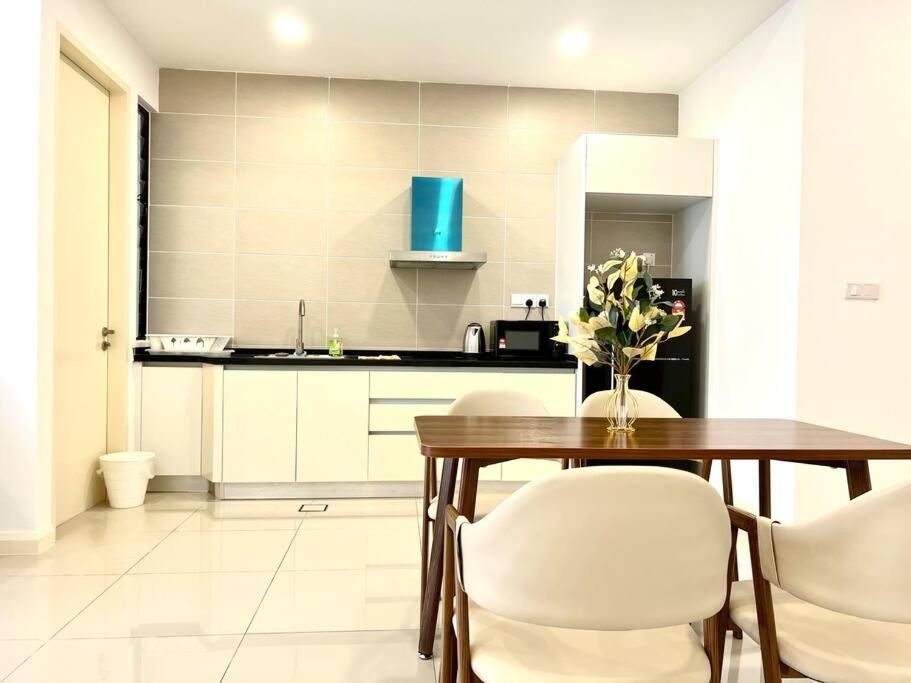 Walk To Legoland, D'Pristine Medini Appartement Nusajaya  Buitenkant foto